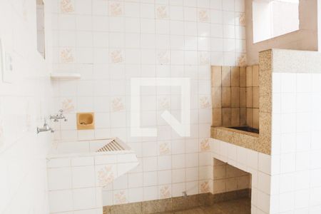 Casa à venda com 155m², 4 quartos e 2 vagasÁrea de Serviço