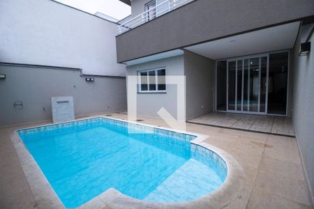 Casa de condomínio para alugar com 211m², 4 quartos e 3 vagas Casa de condomínio para alugar com 211m², 4 quartos e 3 vagasÁrea externa