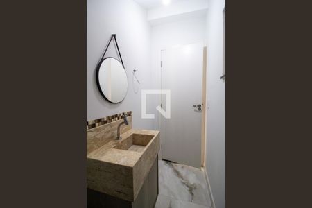 Casa de condomínio para alugar com 211m², 4 quartos e 3 vagas Casa de condomínio para alugar com 211m², 4 quartos e 3 vagasLavabo