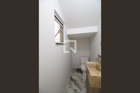 Casa de condomínio para alugar com 211m², 4 quartos e 3 vagas Casa de condomínio para alugar com 211m², 4 quartos e 3 vagasLavabo