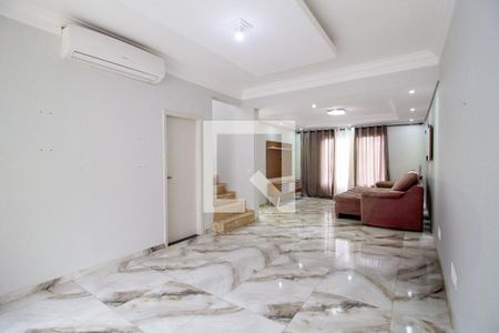 Sala de casa de condomínio para alugar com 3 quartos, 211m² em Wanel Ville, Sorocaba