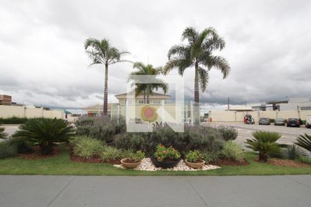 Casa de condomínio para alugar com 211m², 4 quartos e 3 vagasFachado do condomínio