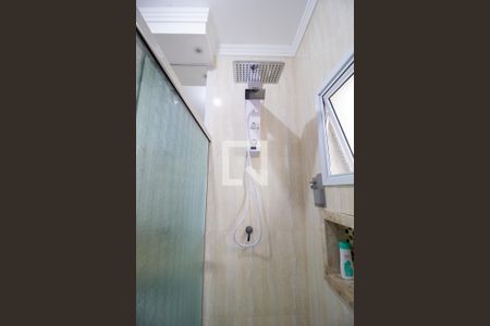 Casa de condomínio para alugar com 211m², 4 quartos e 3 vagas Casa de condomínio para alugar com 211m², 4 quartos e 3 vagasBanheiro da Suíte