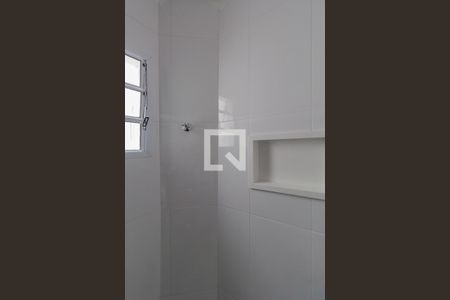 Apartamento para alugar com 41m², 2 quartos e sem vaga Apartamento para alugar com 41m², 2 quartos e sem vagaBanheiro