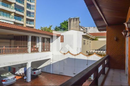 Casa para alugar com 640m², 5 quartos e 20 vagasSacada