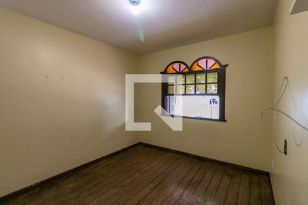 Casa à venda com 386m², 8 quartos e 2 vagas Casa à venda com 386m², 8 quartos e 2 vagasQuarto 7