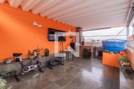 Casa à venda com 210m², 3 quartos e 3 vagasÁrea comum - Churrasqueira