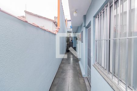 Casa à venda com 210m², 3 quartos e 3 vagasCorredor