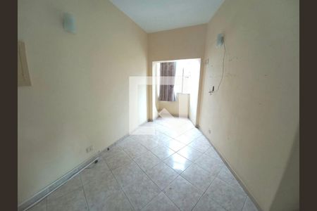 Sala de apartamento para alugar com 2 quartos, 60m² em Itararé, São Vicente