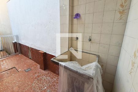 Casa para alugar com 27m², 1 quarto e sem vagaÁrea de Serviço