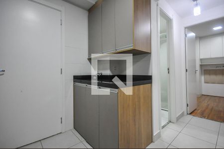 Apartamento para alugar com 32m², 2 quartos e sem vaga Apartamento para alugar com 32m², 2 quartos e sem vagaÁrea de Serviço