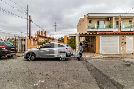 Casa à venda com 250m², 2 quartos e 1 vagaFachada