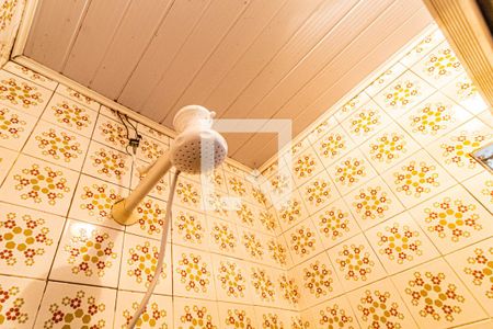 Casa à venda com 250m², 2 quartos e 1 vagaBanheiro