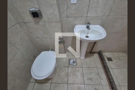 Casa à venda com 50m², 2 quartos e sem vagaBanheiro 2