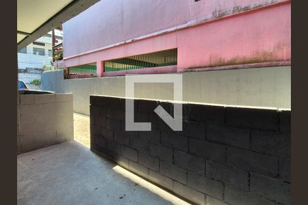 Casa à venda com 50m², 2 quartos e sem vagaÁrea comum