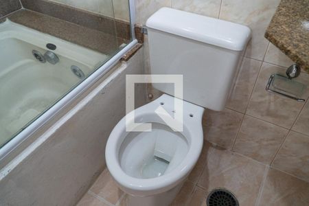 Casa para alugar com 190m², 4 quartos e 2 vagas Casa para alugar com 190m², 4 quartos e 2 vagasBanheiro da Suíte