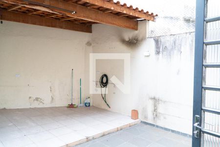 Casa para alugar com 190m², 4 quartos e 2 vagas Casa para alugar com 190m², 4 quartos e 2 vagasQuintal