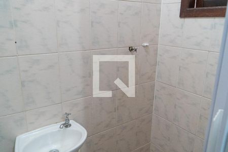 Casa para alugar com 190m², 4 quartos e 2 vagas Casa para alugar com 190m², 4 quartos e 2 vagasBanheiro do Quarto de serviço