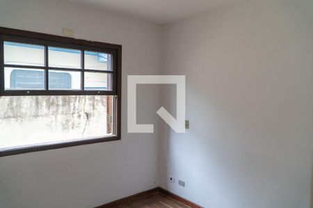 Casa para alugar com 190m², 4 quartos e 2 vagas Casa para alugar com 190m², 4 quartos e 2 vagasQuarto 1