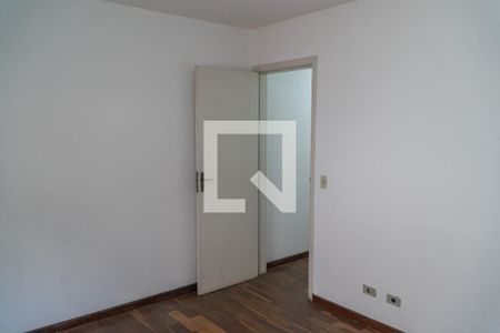 Casa para alugar com 190m², 4 quartos e 2 vagas Casa para alugar com 190m², 4 quartos e 2 vagasQuarto 2