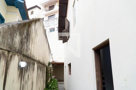 Casa para alugar com 190m², 4 quartos e 2 vagas Casa para alugar com 190m², 4 quartos e 2 vagasQuintal