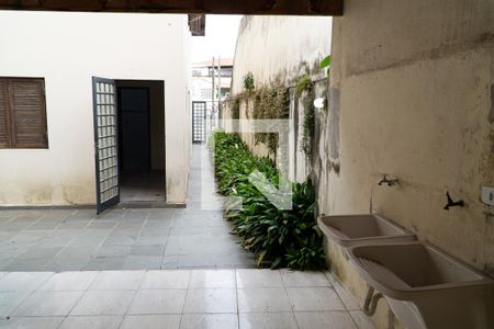 Casa para alugar com 190m², 4 quartos e 2 vagas Casa para alugar com 190m², 4 quartos e 2 vagasQuintal