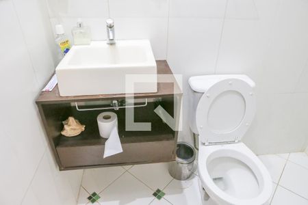 Lavabo de casa para alugar com 3 quartos, 300m² em Vila Pompéia, São Paulo