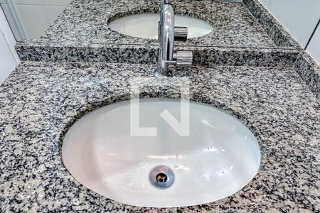 Apartamento à venda com 72m², 2 quartos e 1 vagaBanheiro da Suíte