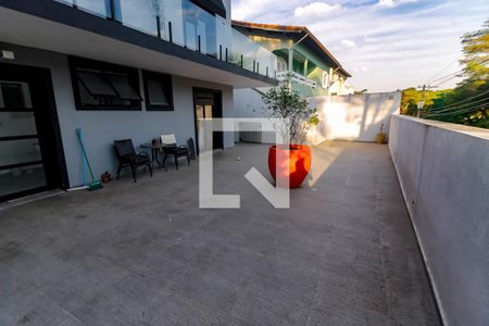 Casa à venda com 440m², 4 quartos e 4 vagasQuintal