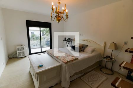 Casa à venda com 440m², 4 quartos e 4 vagasQuarto