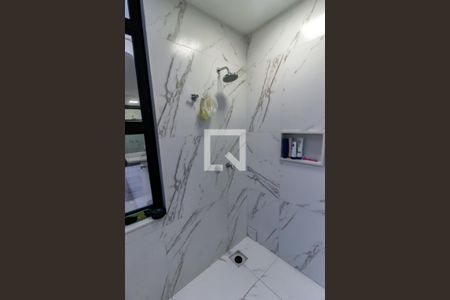 Casa à venda com 440m², 4 quartos e 4 vagasBanheiro