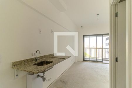 Cozinha de kitnet/studio à venda com 1 quarto, 24m² em Santa Efigênia, São Paulo