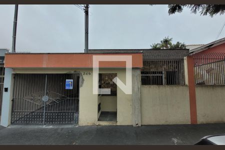 Casa à venda com 90m², 1 quarto e 2 vagasFachada