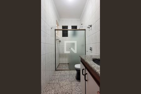 Casa à venda com 90m², 1 quarto e 2 vagasBanheiro