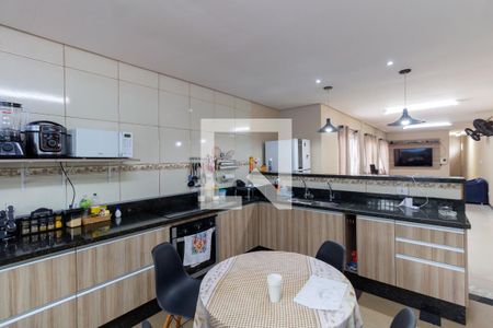 Casa à venda com 410m², 3 quartos e 1 vagaÁrea comum