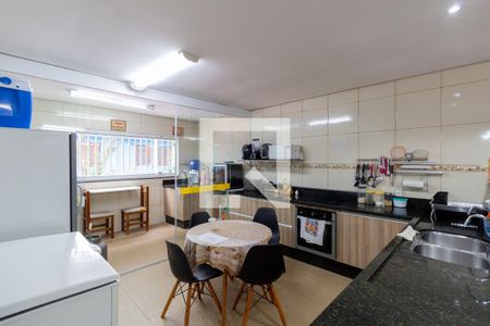 Casa à venda com 410m², 3 quartos e 1 vagaÁrea comum