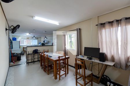 Casa à venda com 410m², 3 quartos e 1 vagaÁrea comum