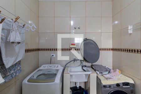 Casa à venda com 410m², 3 quartos e 1 vagaÁrea de Serviço