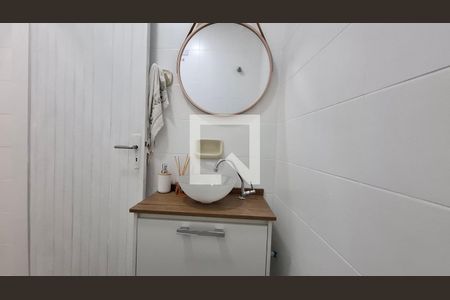Lavabo de casa para alugar com 4 quartos, 194m² em Vila Santa Teresa, Santo André