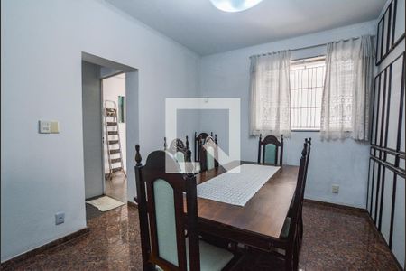 Casa à venda com 194m², 4 quartos e 2 vagasSala de Jantar