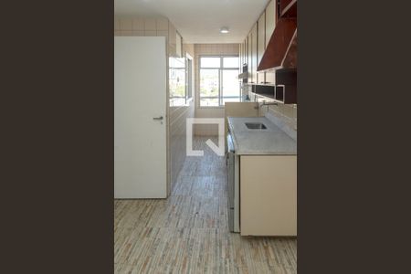 Apartamento à venda com 73m², 3 quartos e 1 vaga Apartamento à venda com 73m², 3 quartos e 1 vagaCozinha - Armários