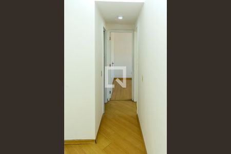 Apartamento à venda com 73m², 3 quartos e 1 vaga Apartamento à venda com 73m², 3 quartos e 1 vagaCorredor dos quartos