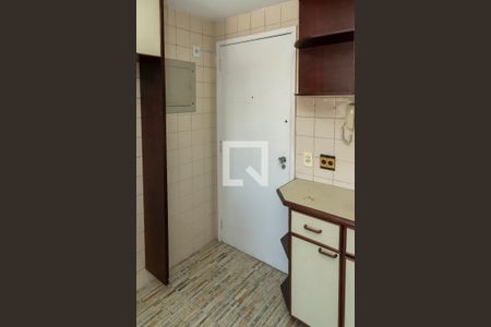 Apartamento à venda com 73m², 3 quartos e 1 vaga Apartamento à venda com 73m², 3 quartos e 1 vagaCozinha - Armários