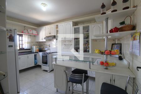 Casa para alugar com 250m², 3 quartos e 3 vagasCozinha