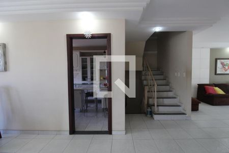 Sala de casa para alugar com 3 quartos, 250m² em Anil, Rio de Janeiro