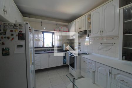 Casa para alugar com 250m², 3 quartos e 3 vagasCozinha