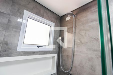 Casa à venda com 219m², 3 quartos e 5 vagasBanheiro 2