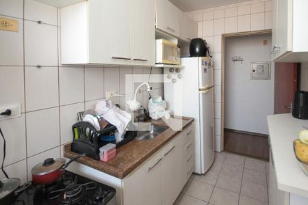 Apartamento à venda com 58m², 2 quartos e 1 vagaCozinha