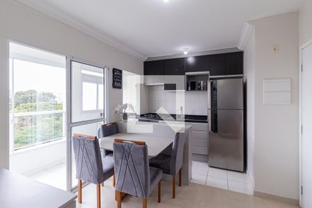 Sala de apartamento à venda com 2 quartos, 48m² em Padroeira, Osasco