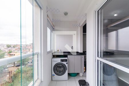 Varanda Sala de apartamento à venda com 2 quartos, 48m² em Padroeira, Osasco
